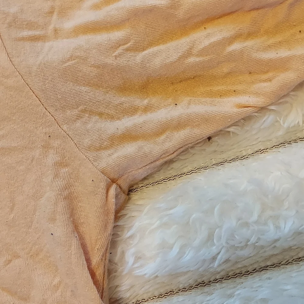 4/$18 The North Face Peach T-Shirt with White Logo - Picture 3 of 5